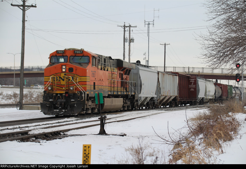 BNSF 7667